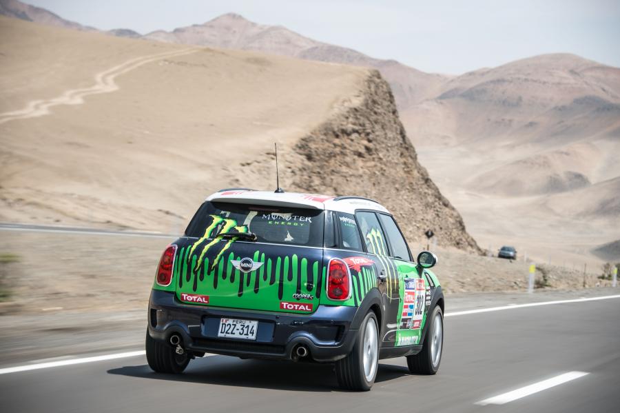  Mini Countryman Dakar rally 2013 года  (фото 13 из 37)